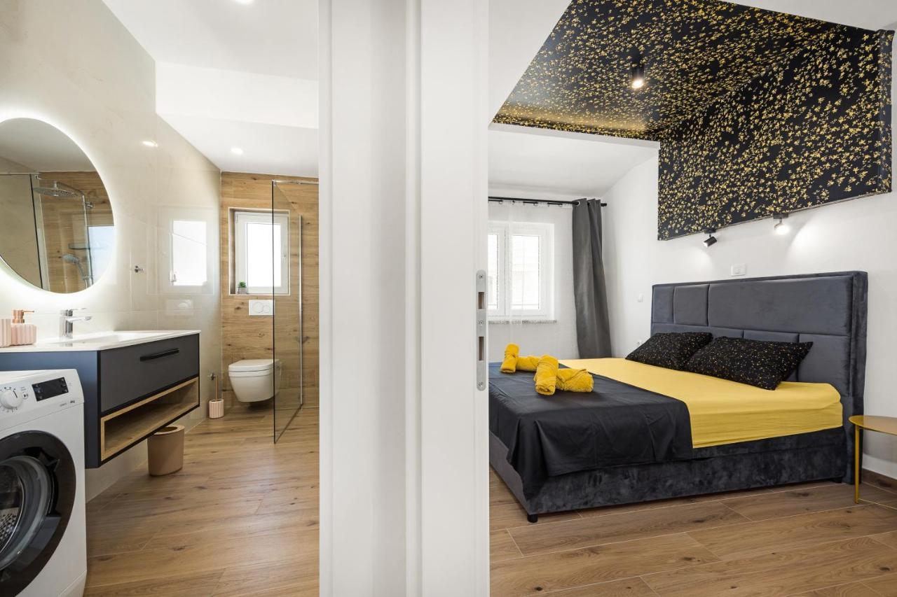 Luxury Apartments Lotus&Lovor Pula Extérieur photo