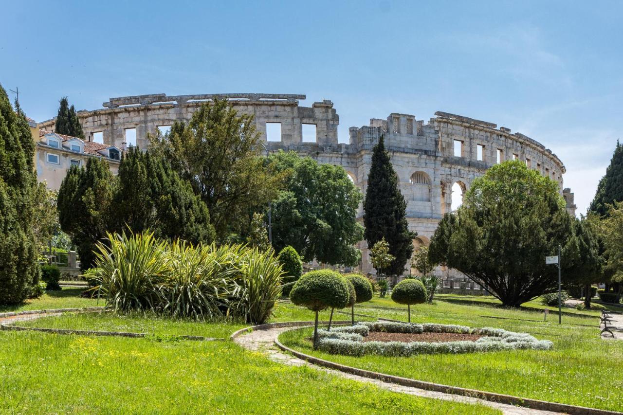 Luxury Apartments Lotus&Lovor Pula Extérieur photo